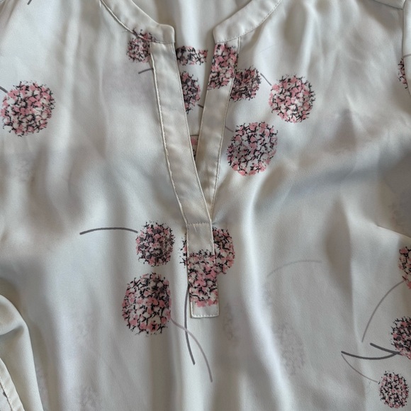 Daniel Rainn Cream and Pink Relaxed Blouse with Mandarin Collar - Picture 3 of 8